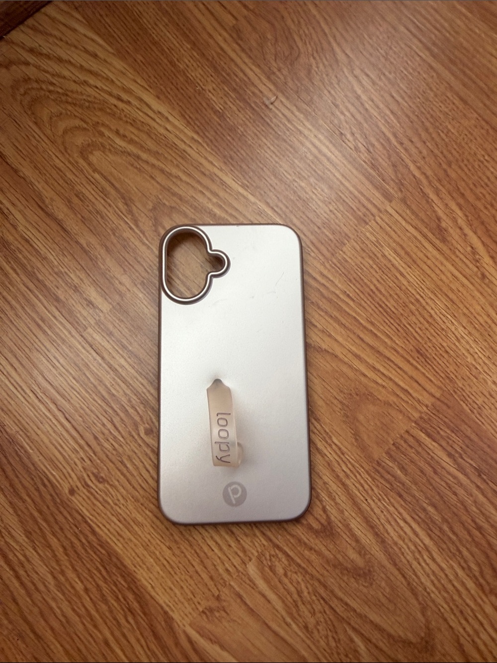 Loopy Case Silver Protective Phone Case with Built-In Loop Grip Dessert Metallic